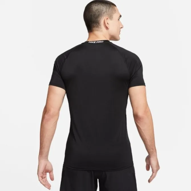 Nike T-paidat Ja Pitkähihaiset^Dri-FIT Slim Short Sleeve Tee Musta