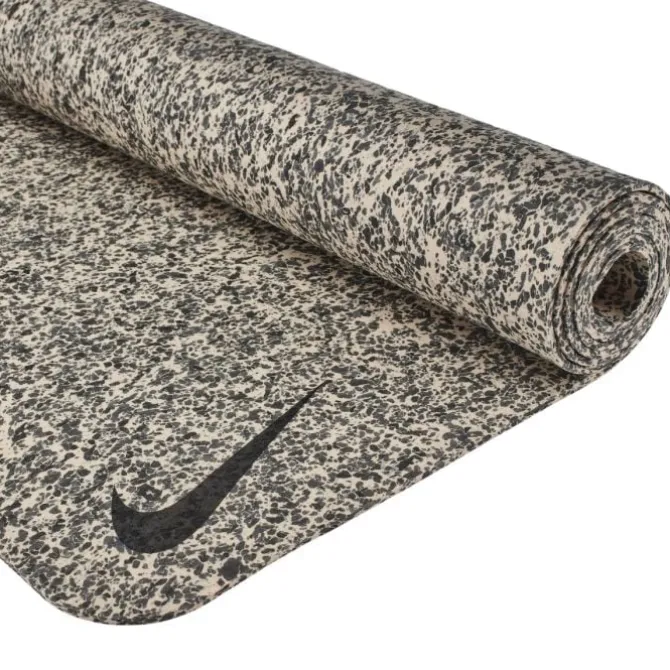 Nike Kuntoiluvälineet^Move Yoga Mat 4 Mm (61Cm X 172Cm) Valkoinen